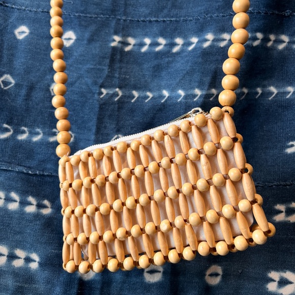 Beaded Crossbody - Picture 2 of 4